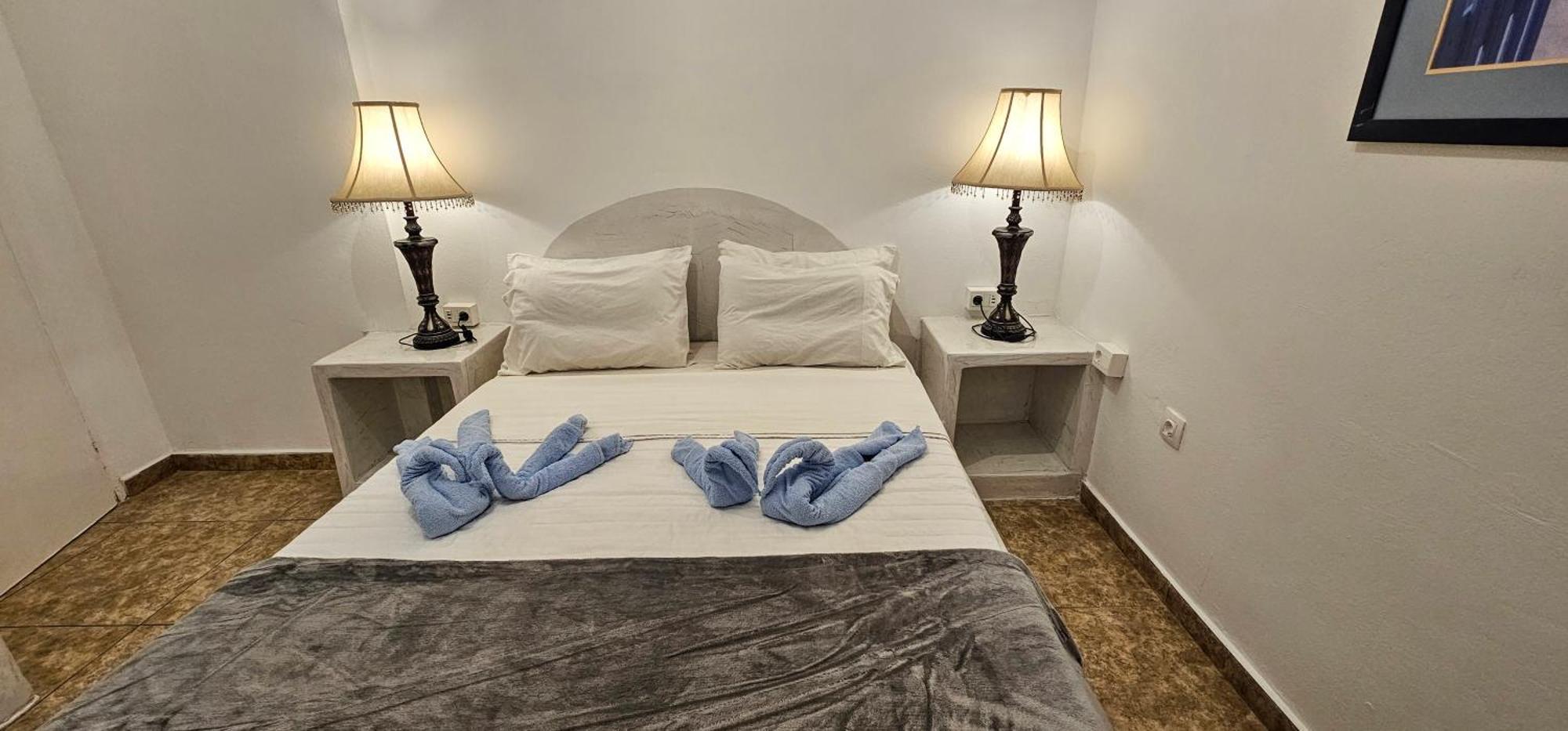 Pleasure Black Beach Perissa  Exterior foto